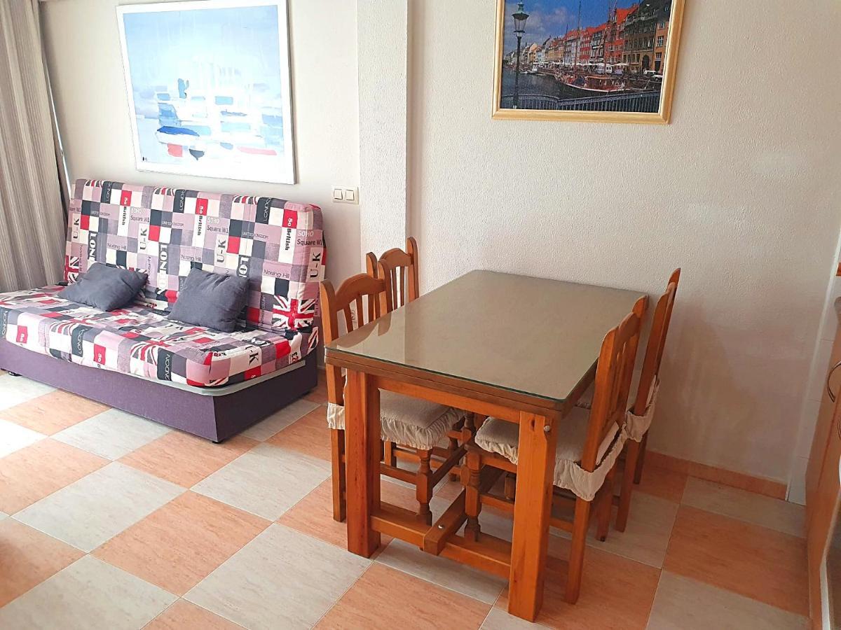 Apartamento Un Dormitorio En Benidorm Exterior photo